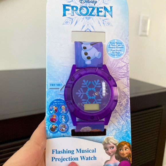 NWT Frozen Disney Flashing Light & Sound FX Projection LCD Watch - Picture 1 of 6